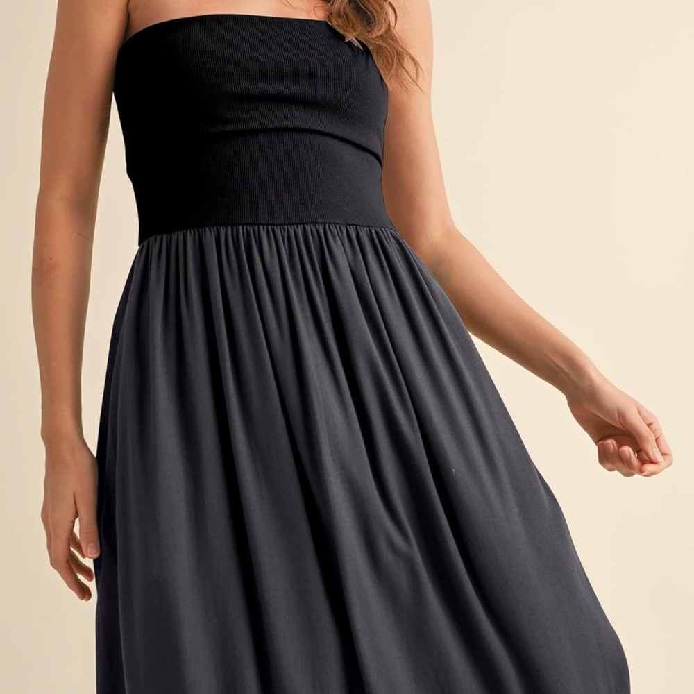 Black Strapless Dress w pockets